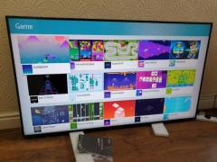 BRAND NEW BOXED Samsung 65 In 4K UHD Smart led TV