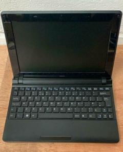 Laptop Stone M1110 10.1in Intel Atom 2GB RAM 160GB HDD