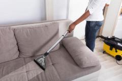 High-Quality Professional Carpet Cleaner Services at th
