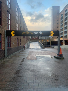 Car Parking Near Tower Bridge London