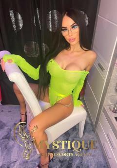 Cherry  Petite Brunette Escort At Mystique Escor