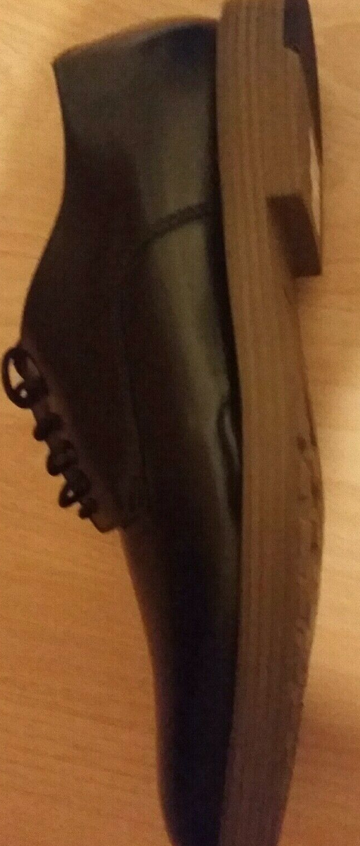 Clark Mens Black Shoes Leather Lace Up Adult Shoe 6 Image