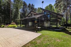 Luxurious Villa For Sale In Moscow, Russia