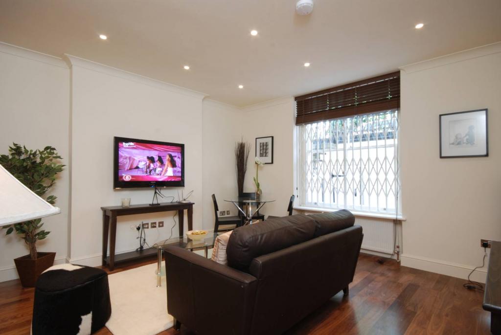 One Bedroom Flat with private Terrace 4 Image