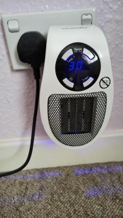 500W Plug In Potable Fan Heater With Free Postag