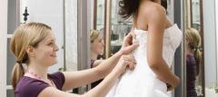 Choosing The Best Wedding Dress Design And Alter