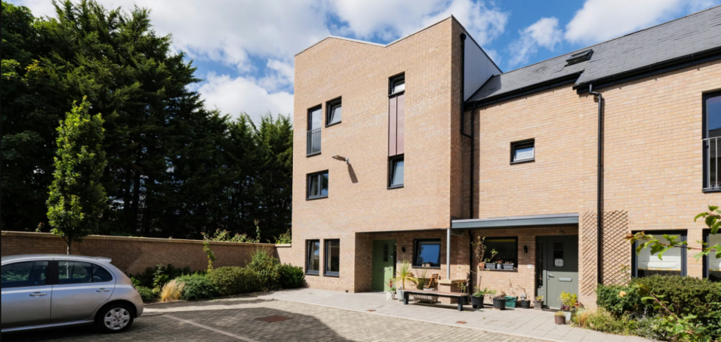 Stress-Free Property Management in Edinburgh 2 Image