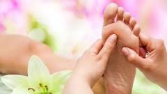 Become A Certified Reflexologist From Home Enrol