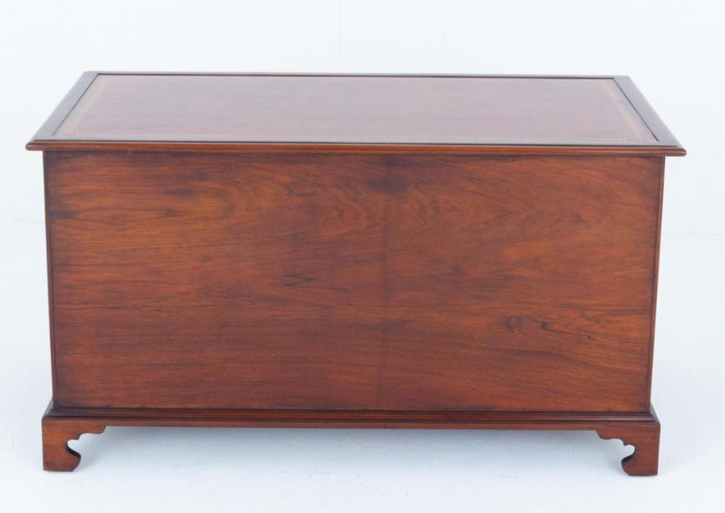 Period Georgian Desk Mahogany Writing Table 4 Period Georgian Desk Mahogany Writing Table 4 Image