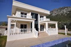 Find Ideal Villa With The Best View