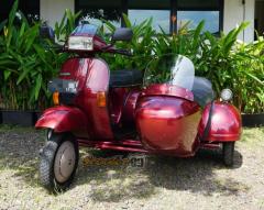 Vespa Scooter Px 150 Excel With Sidecar
