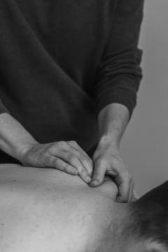 Get Relif From The Muscle Pain With Osteopathy I