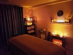 Hot Oil Swedish  Deep Tissue Massage & Pampering