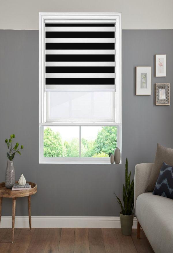 High-Quality Roller Blinds and Bathroom Blinds 5 Image