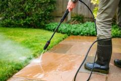 Professional Patio And Gutter Cleaning Services 