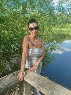 Massage Service 07823755294