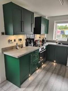 Refresh Your Kitchen With Expert Respray Service