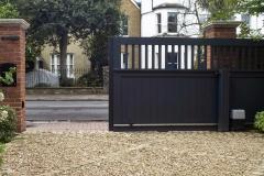 Electric Driveway Gates Designed For London Home