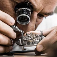 Expert Watch Repairs & Services In Holcombe