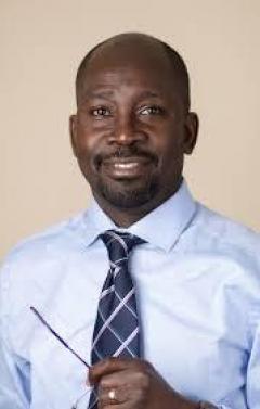 Experienced Executive Search Consultant - Robert