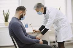 Expert Knee Surgeon In Bury  Book A Private Cons