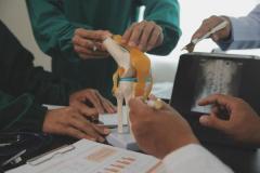 Knee Surgeon Skilled Treatment For Joint Problem