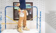 Reliable Building And Decorating Services In Rom