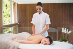 Expert Mobile Massage Therapist In London - Rela