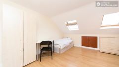 Twin Bedroom (Room 202 - Bed 2) - Bright Apartme