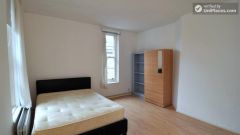 Rooms Available - 4-Bedroom Apartment In Busy Sh