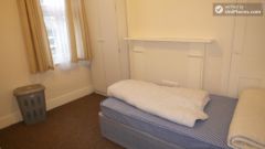 Rooms Available - Spacious 5-Bedroom House With 