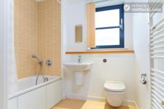 Double Ensuite Bedroom (Room 3) - Superb 3-bedroom apartment in modern Limehouse