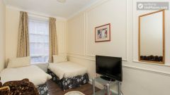 Twin Bedroom (Room 2) - Cosy 2-bedroom apartment near Kensington Gardens