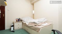 Double Bedroom (Room 1) - Attractive 5-bedroom student house in Headingley, Leeds