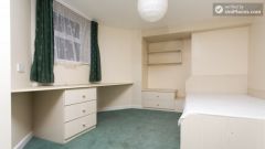 Double Bedroom (Room 2) - 5-Bedroom student house in Headingley, Leeds