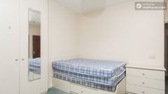 Rooms Available - 5-Bedroom Student House In Hea