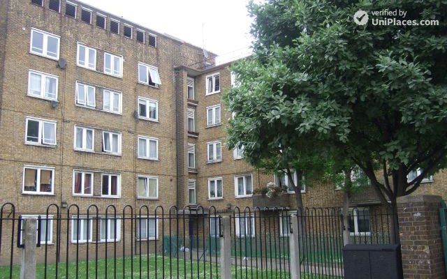 Single Bedroom (Room A) - 4-Bedroom apartment in vibrant Bethnal Green 6 Image