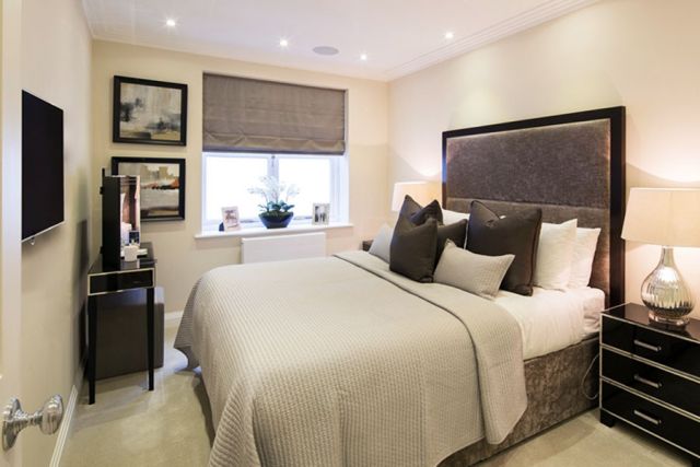 A stunning two bedroom, two bathroom garden apartment 5 Image