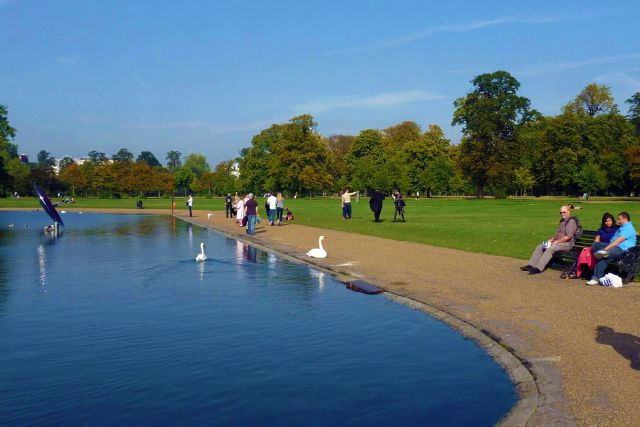 A stunning one bedroom flat close to Hyde Park 3 Image