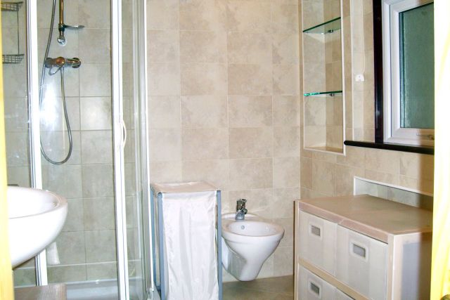 A stunning one bedroom flat close to Hyde Park 6 Image