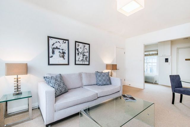 1 bedroom flat for SHORT or LONG let in Chelsea 4 Image