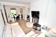 An interior designed 3-double bedroom, 2-bathroom flat