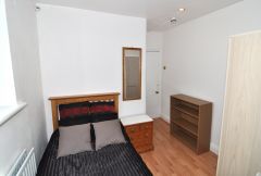 Room for short or long let, all bills included