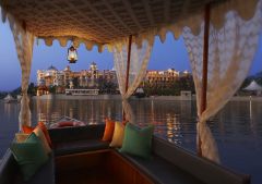 luxury holiday packages india