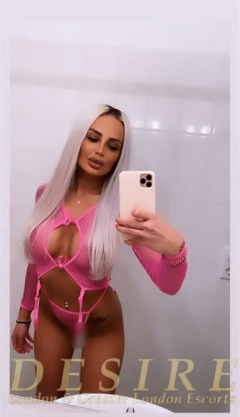 Back In London Lola New Busty Blonde