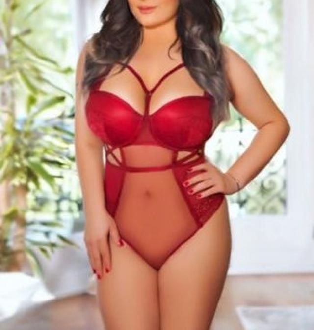 Houston Busty Escorts