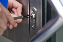 Professional Locksmith Services In Potters Bar -